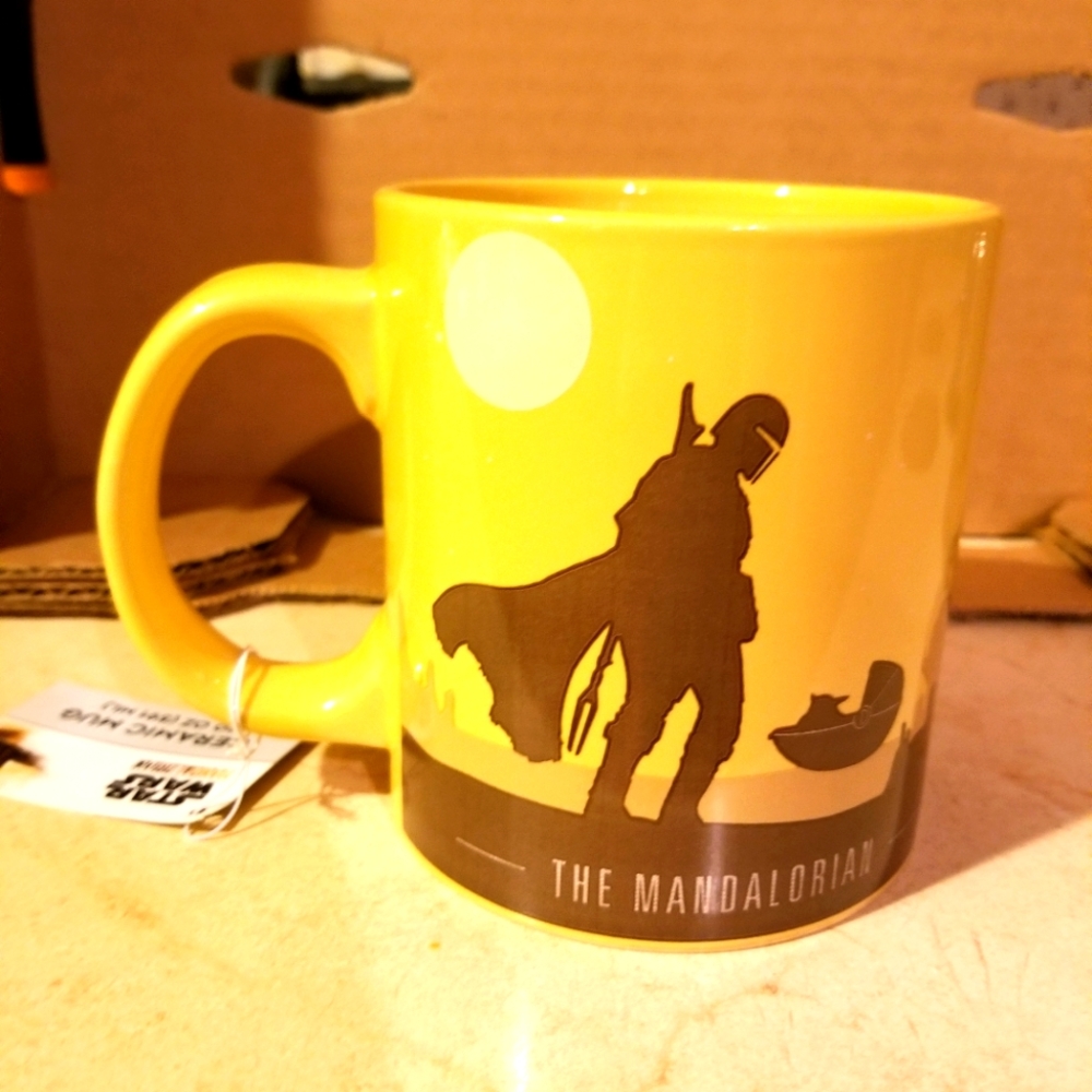 New Disney The Mandalorian Mug 20oz